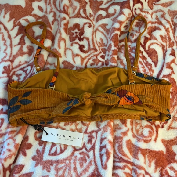 NWOT Vitamin A MILA bandeau Top in Flo 4/XS - Picture 6 of 7